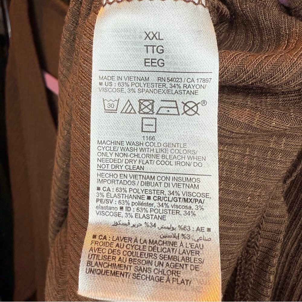 Old Navy size XXL Brown V-Neck Women's Top - Picture 3 of 5